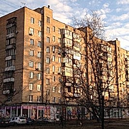 Пластиковые окна по типу дома
